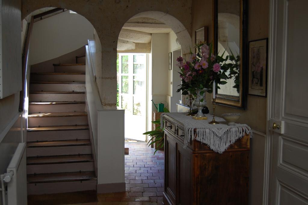 Bed and Breakfast Jardins Secrets Angoulême Exterior foto